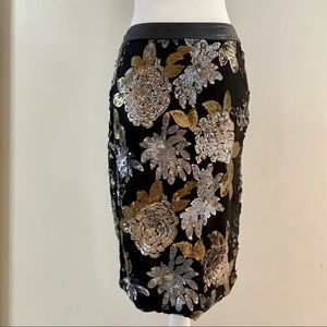 JOA Los Angeles lined sequin pencil skirt, size medium